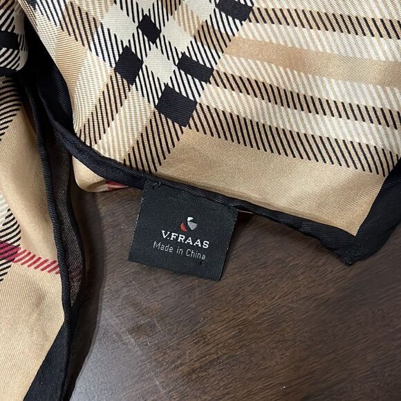 V.fraas scarf   - Picture 4 of 4